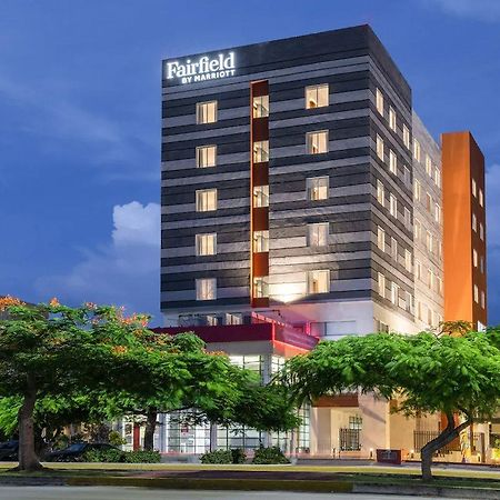 Fairfield By Marriott Inn And Suites Cancun Downtown Exteriör bild